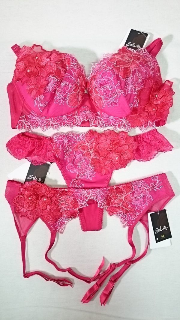 があれば Wacoal - マダガスカル♡サルート♡新品♡ブラ♡ソング