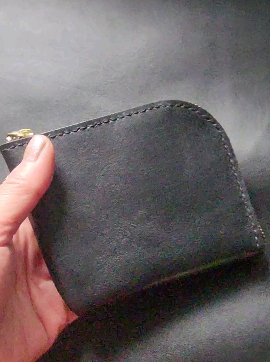 本革　L字ハーフ金ファスナー　コンパクト　わけあり 財布 小銭入れ ブラック 本革 コインケース カードケース 牛革 黒 