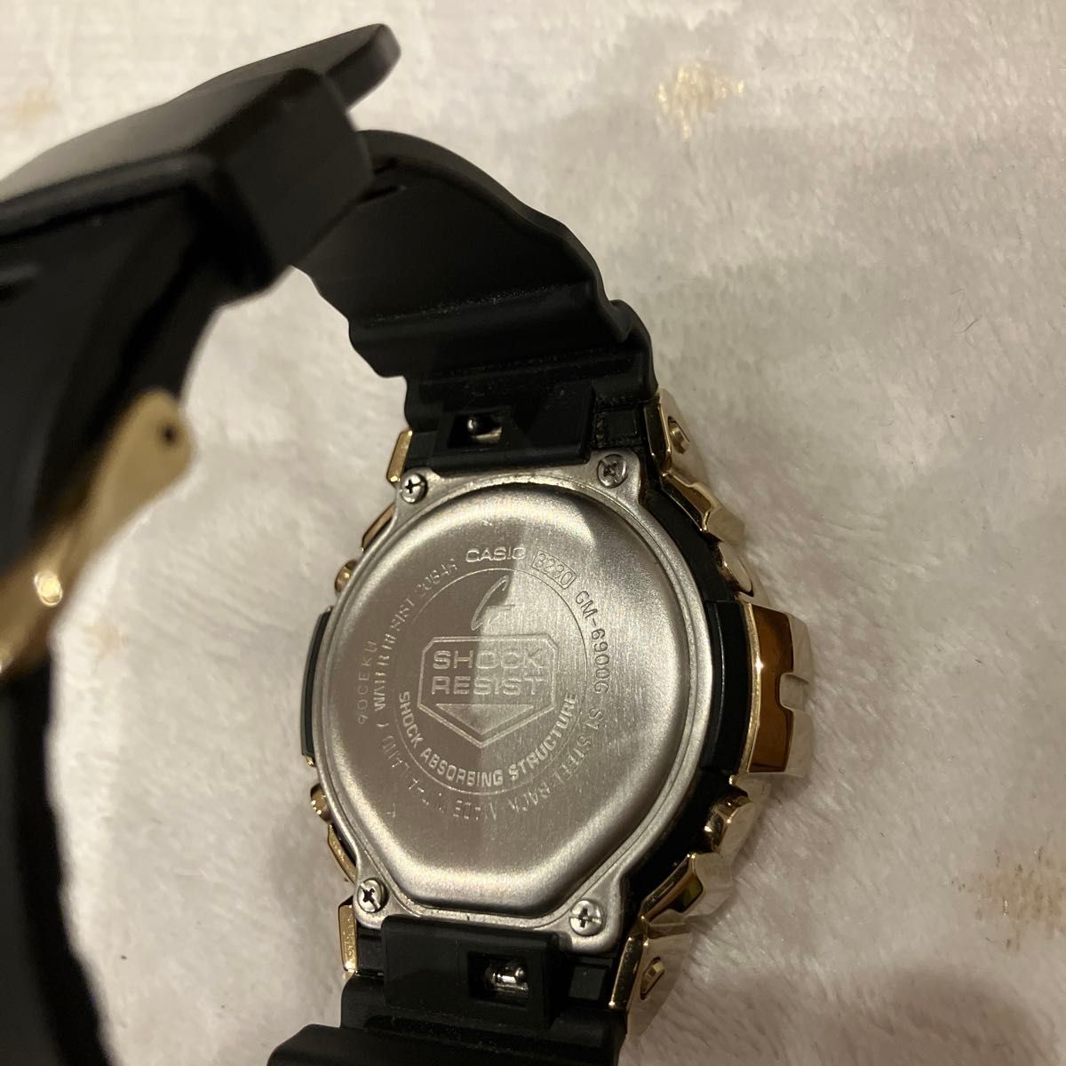 未使用級CASIO G-SHOCK ゴールド メタルベゼル 腕時計 稼働品 デジタル