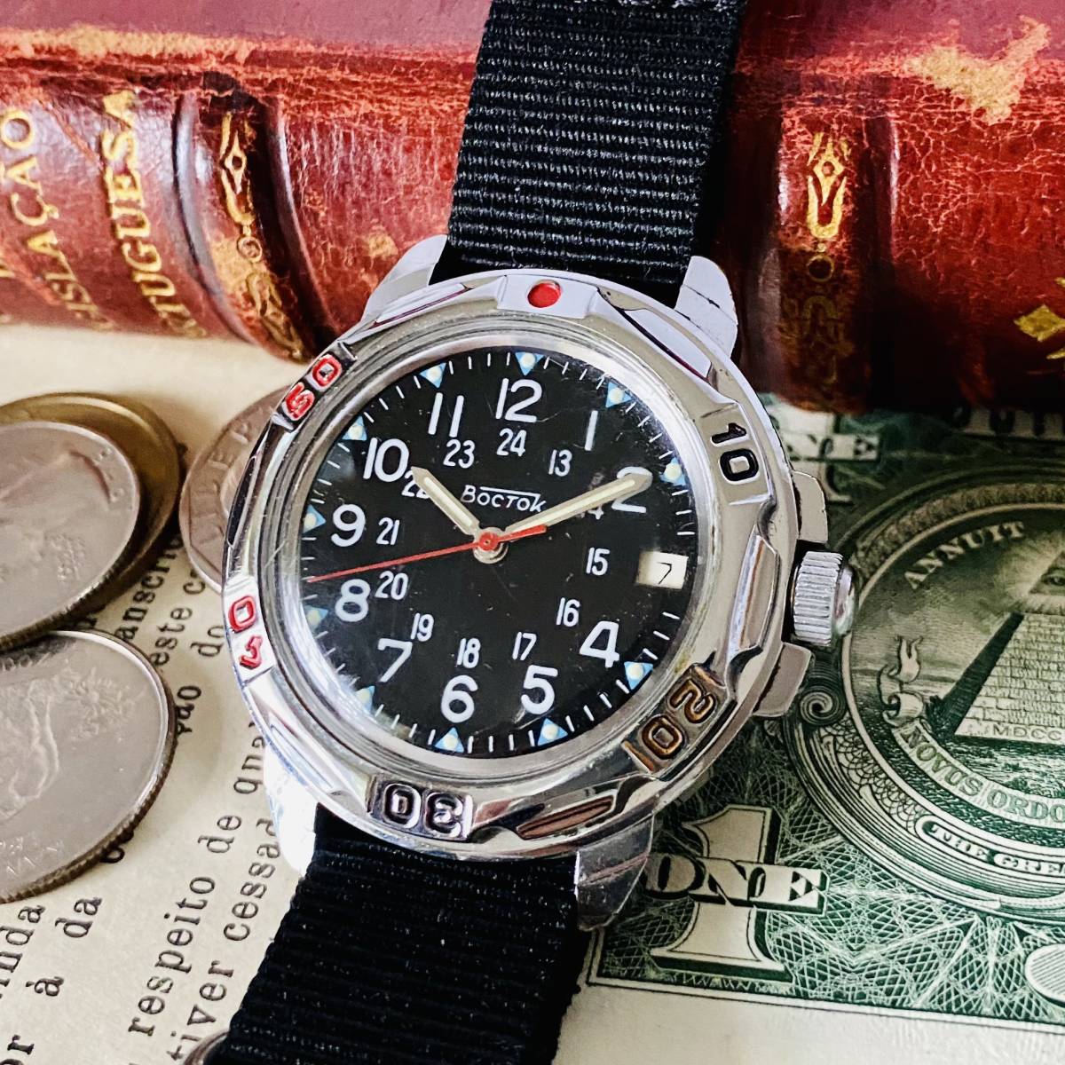 2022正規激安】 ♢超軽量♢ ❁ᴗ͈ˬᴗ͈ ◞新品 OHSENデザイン腕時計 ブラック黒