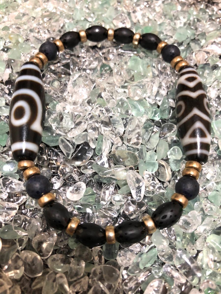 グリーンターラ 金剛蓮花三眼天珠 \u0026 二眼天珠 Fu4OzSMRIZ