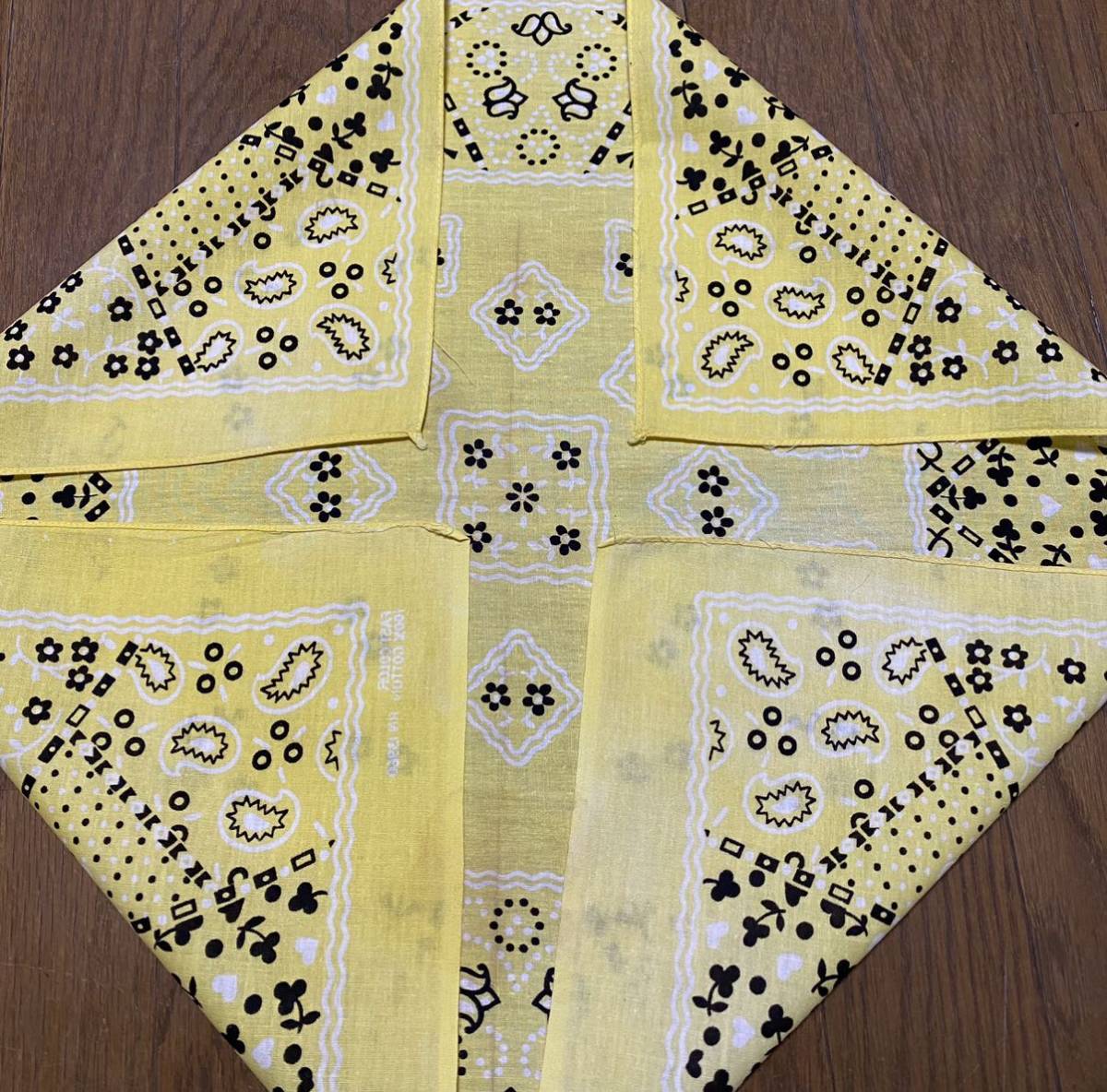  rare pattern cookie lemon yellow hard-to-find USA made vintage Vintage bandana 13960 A12135 / dot Tiger Elephant 
