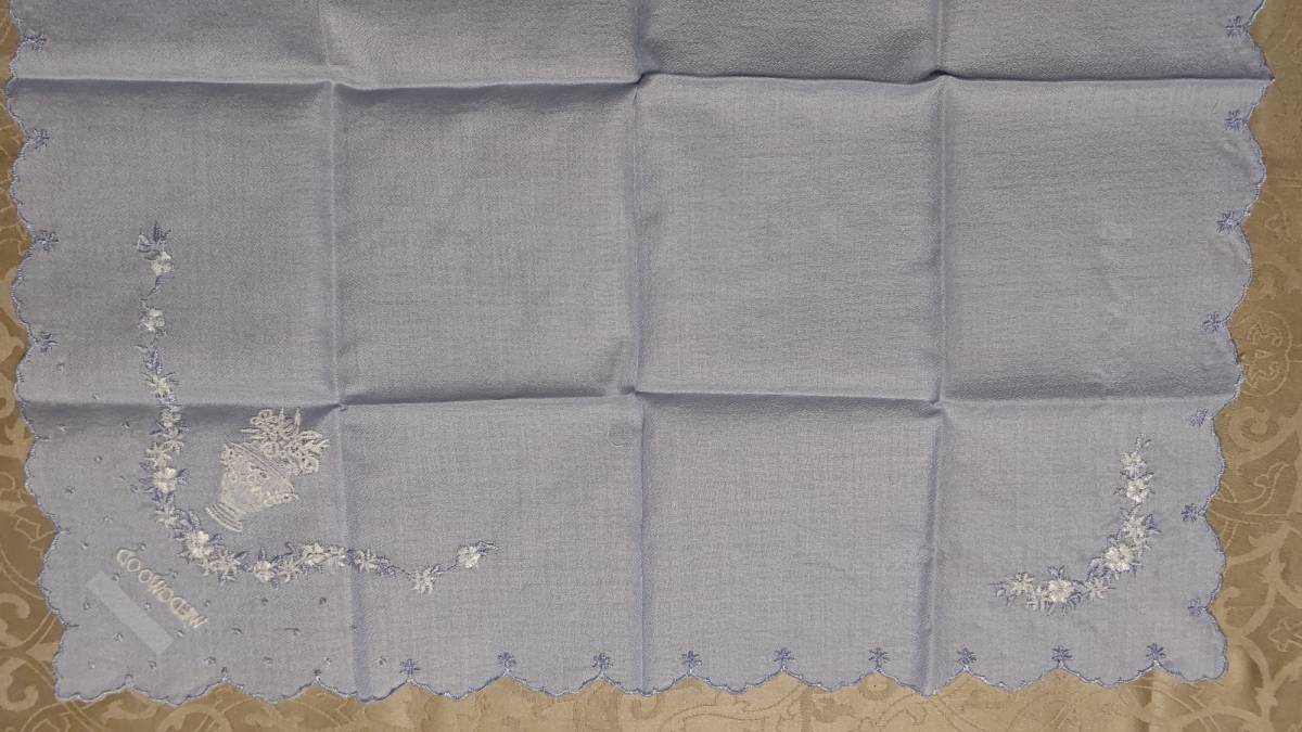 ５ ウエッジウッド 刺繍ハンカチ（41.5㎝×42㎝）ブルー 綿100％ ブルーミング中西製_画像7