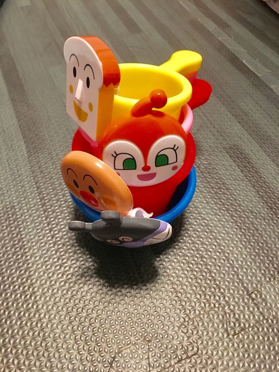 Paypayフリマ アンパンマン お風呂でかさねてシャワーカップ おもちゃ Paypayフリマ アンパンマン お風呂でかさねてシャワーカップ おもちゃ