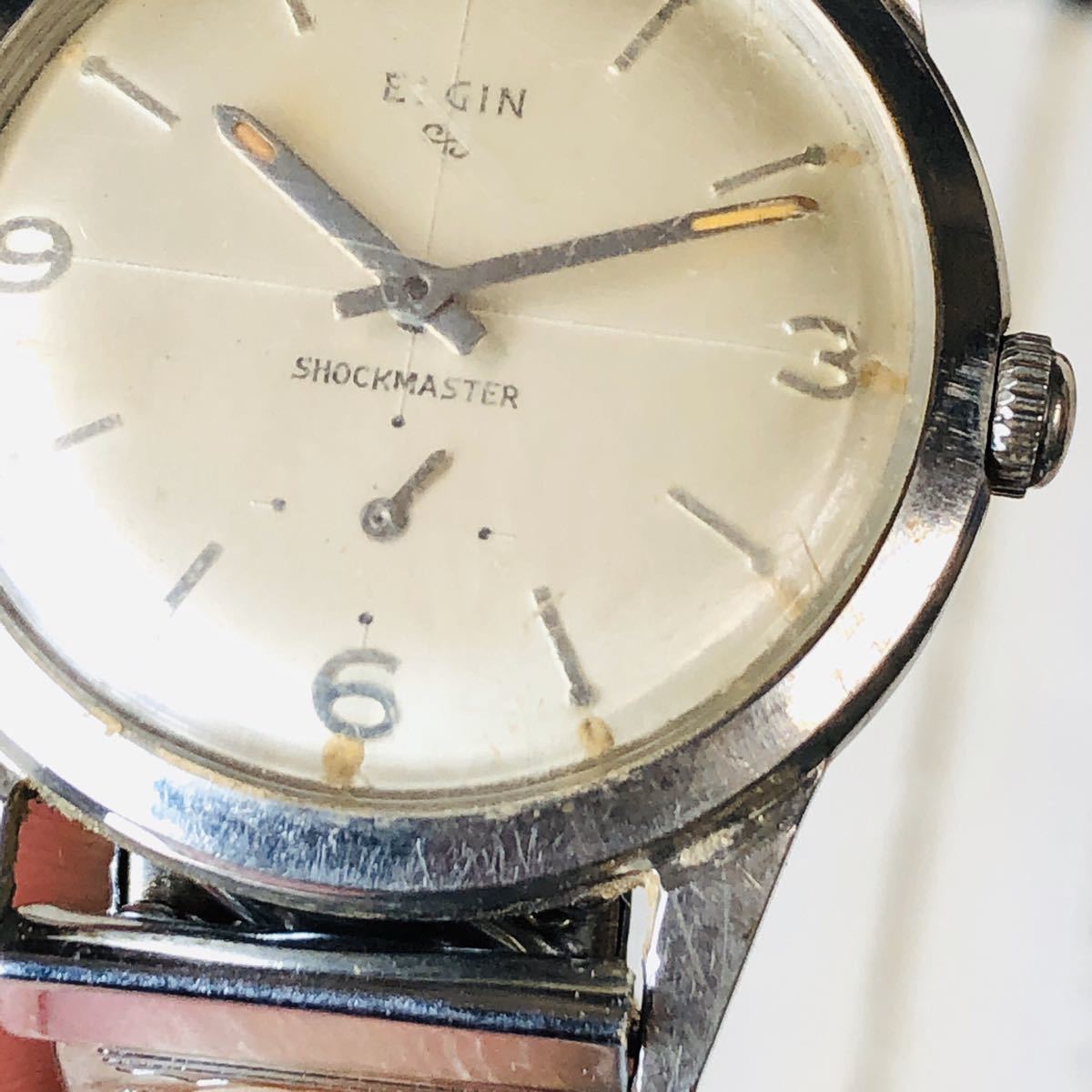 ELGIN エルジン 腕時計 機械式 手巻き SHOCKMASTER ホワイト スモセコ 3針 ビンテージ 稼動品 W1457_画像9