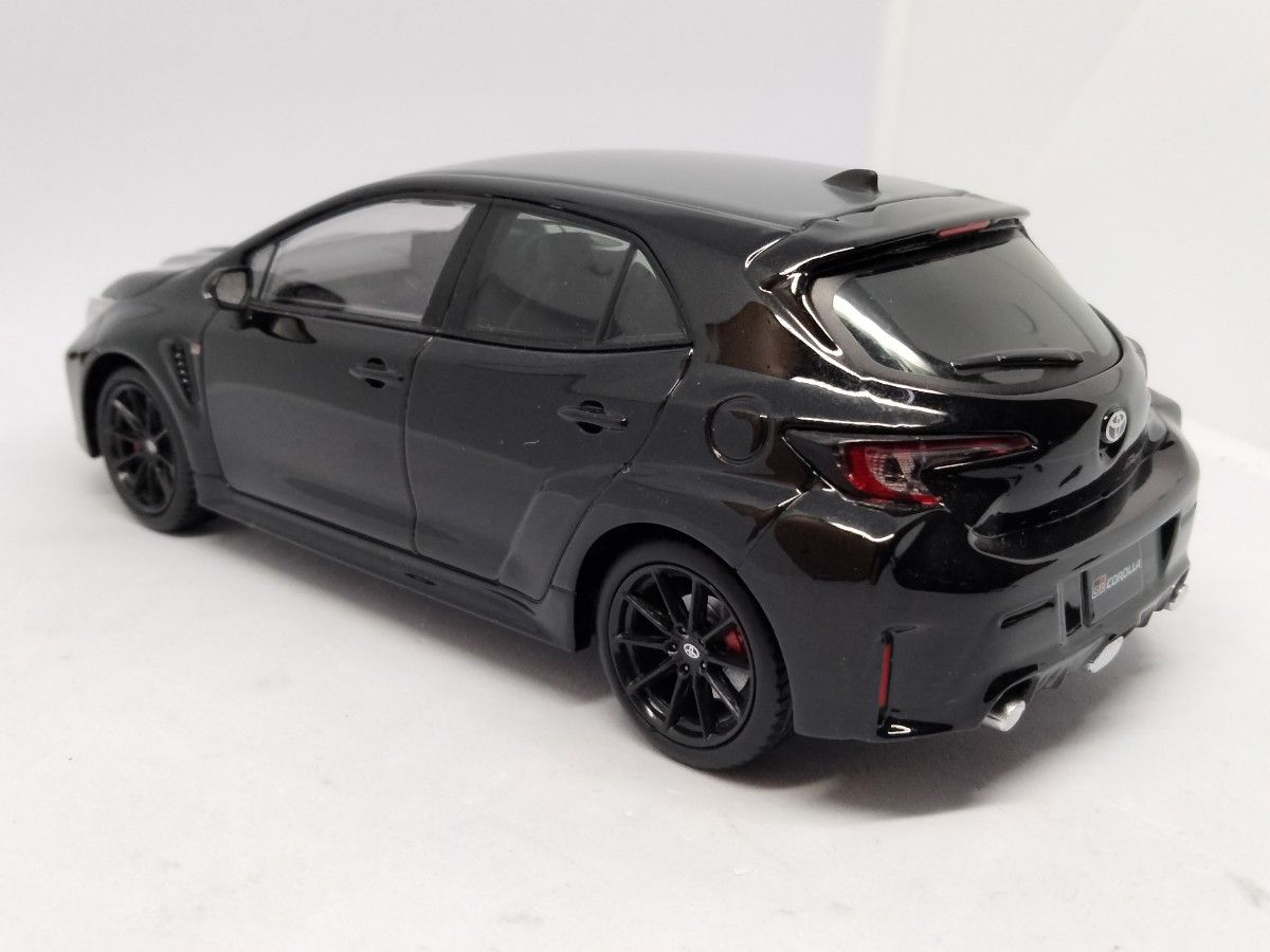 トヨタ GRカローラ カラーサンプル 色見本 1/30 ミニカー 黒｜Yahoo