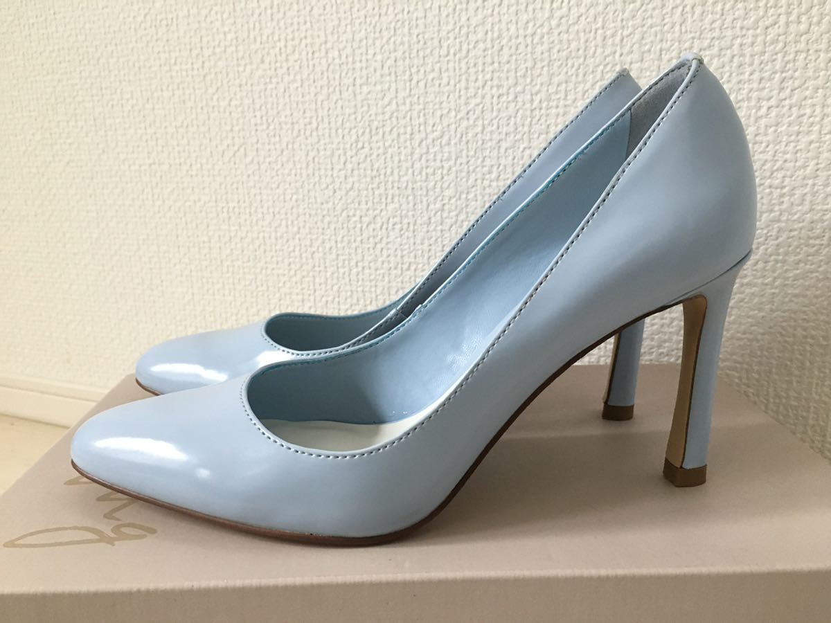  Charles & Keith high heel pumps pastel blue light blue 