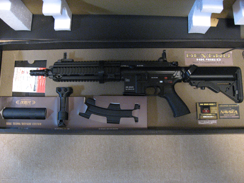 東京マルイ 次世代 DEVGRUカスタム HK416D(バッテリー&充電器&専用