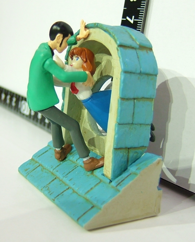 ヤフオク ルパン三世 カリオストロの城 ジオラマ フィギュ ヤフオク ルパン三世 カリオストロの城 ジオラマ フィギュ