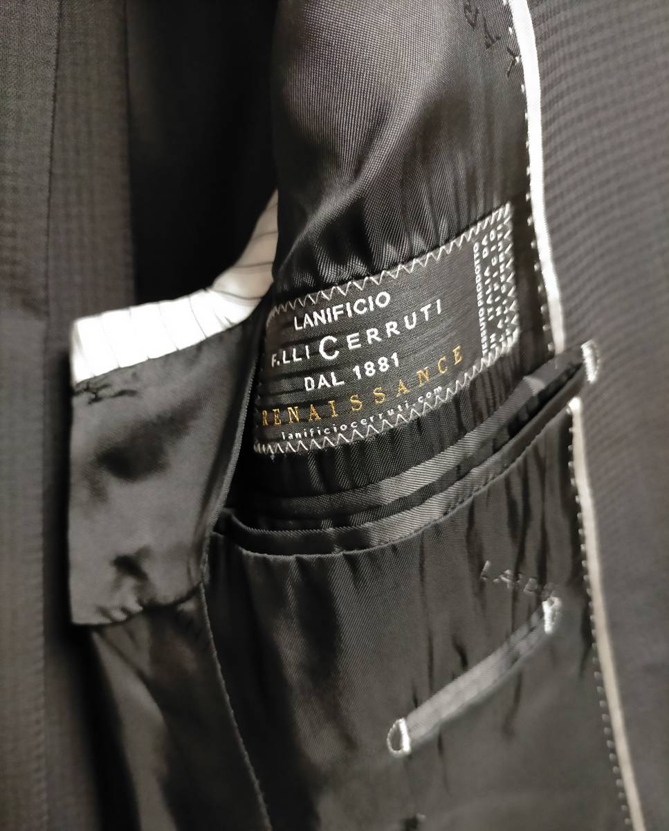 送料無料・未使用品】ラルディーニLARDINI 旧ロゴ ブラックスーツ