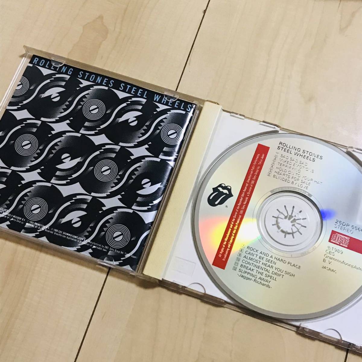 日本語歌詞付き　ローリング・ストーンズ　スティール・ホイールズ　CD_画像3