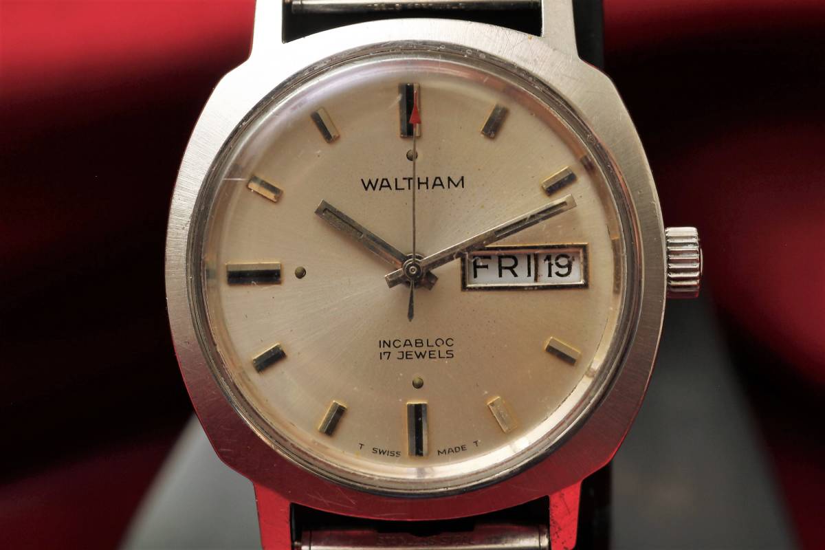 ☆WALTHAM ウォルサム デイ デイト 手巻き 時計 腕時計 ヴィンテージ 動作品 スイス製