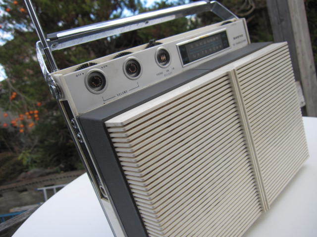 6120円 ☆三洋電機 サンヨー FM-AMラジオ内蔵 13石トランジスタ 6120円 ☆三洋電機 サンヨー FM-AMラジオ内蔵 13石トランジスタ