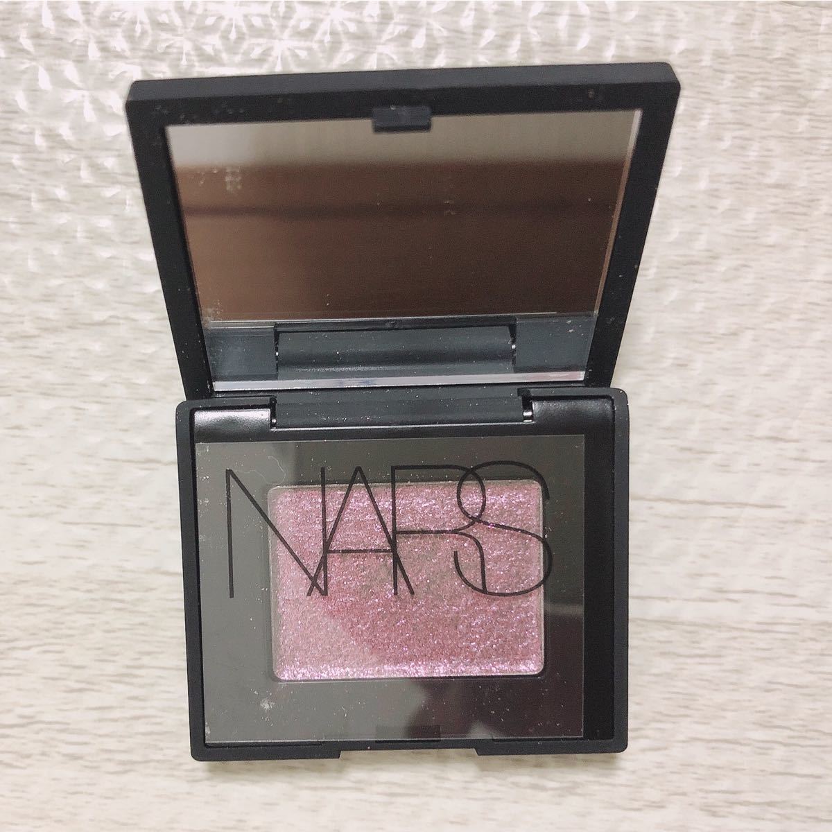 ＮＡＲＳ ハードワイヤードアイシャドー