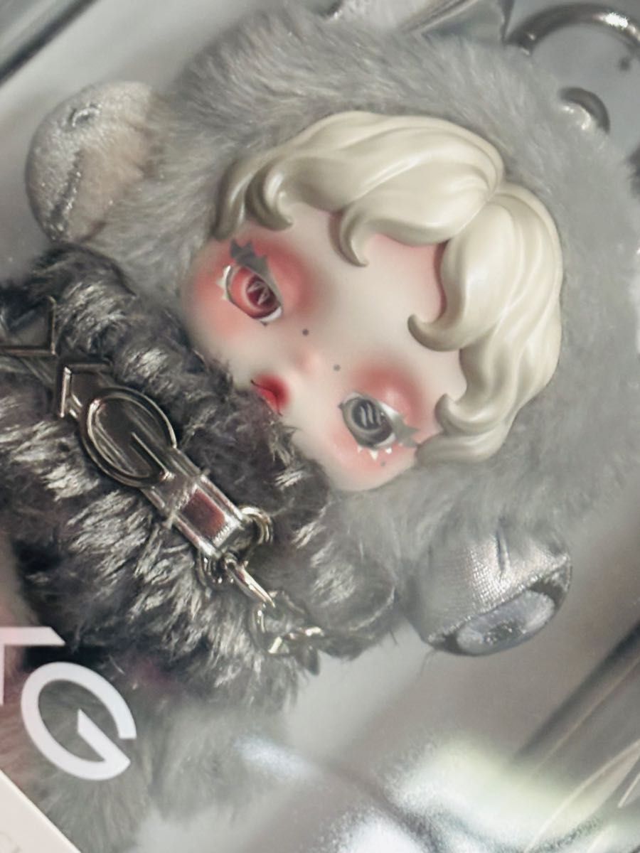 POPMART SKULLPANDA XG 日本限定 スカルパンダ 正規品 新品未開封品