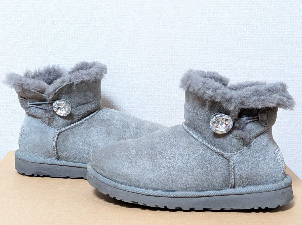 macu様専用 UGGアグ ベイリーボタン ブリング 24cm スワロフスキー