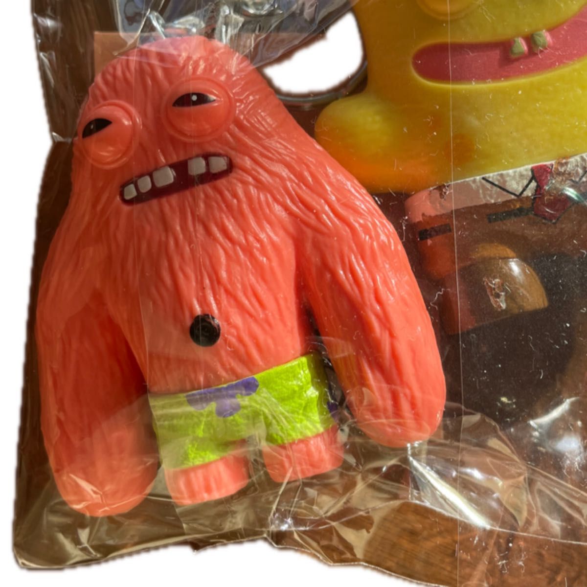 ファグラー スポンジボブコラボ パトリック キーチェーン ランダム