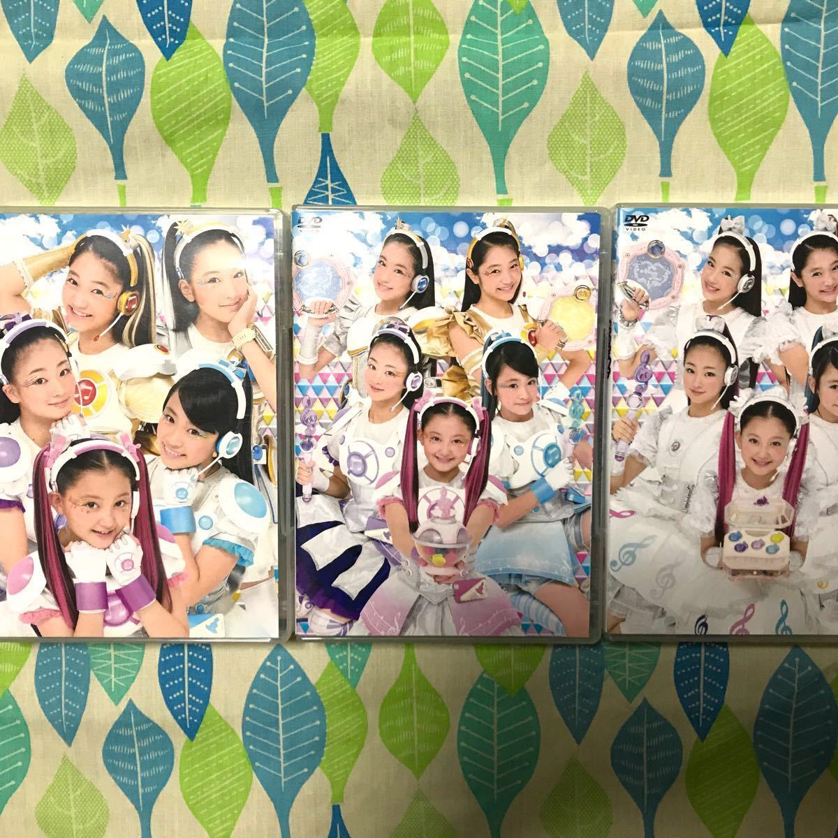 DVD アイドル×戦士 ミラクルちゅーんず! DVD BOX vol.1.2.3 セット 完結 DVD アイドル×戦士 ミラクルちゅーんず! DVD BOX vol.1.2.3 セット 完結