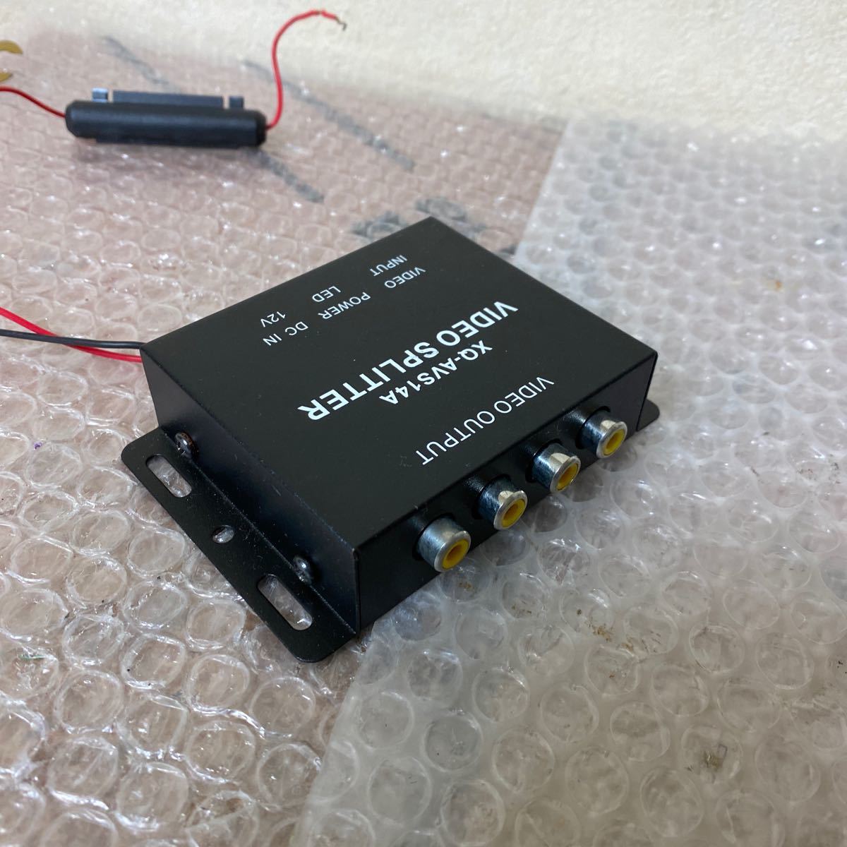 VIDEO SPLITTER XQ-AVS14A работоспособность не проверялась Junk бесплатная доставка 