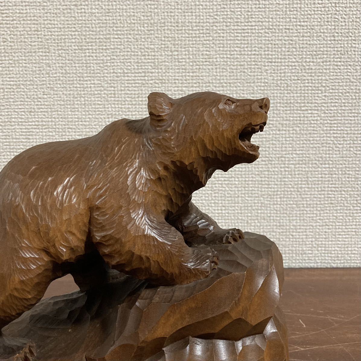 堀井廣治 作 木彫り 熊 吠え熊 高さ17.5cm 北海道 民芸品 工芸品 木彫りの熊 くま クマ 置物 彫刻