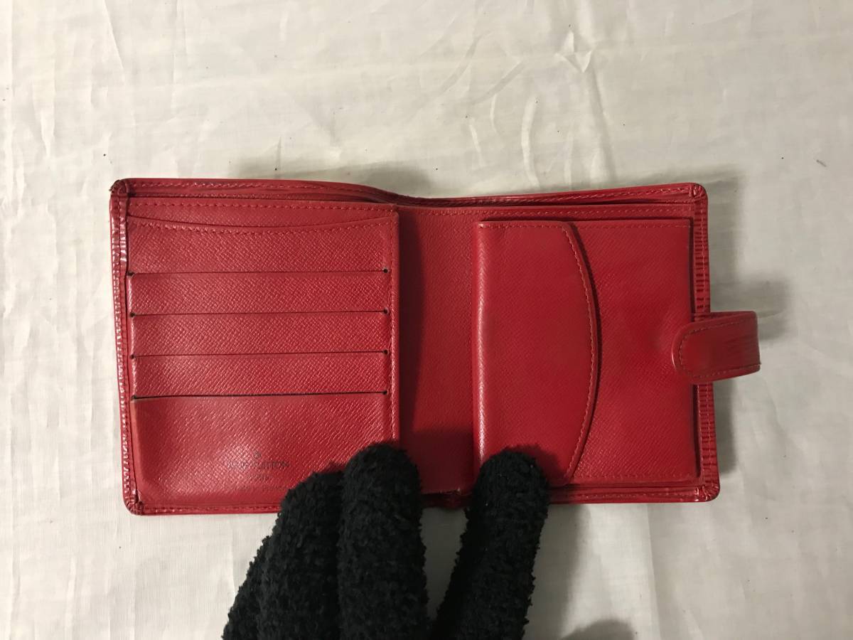 本物ルイヴィトンLVエピマルコ本革レザー二つ折り財布サイフ札入れ赤レッドトラベル旅行メンズレディース
