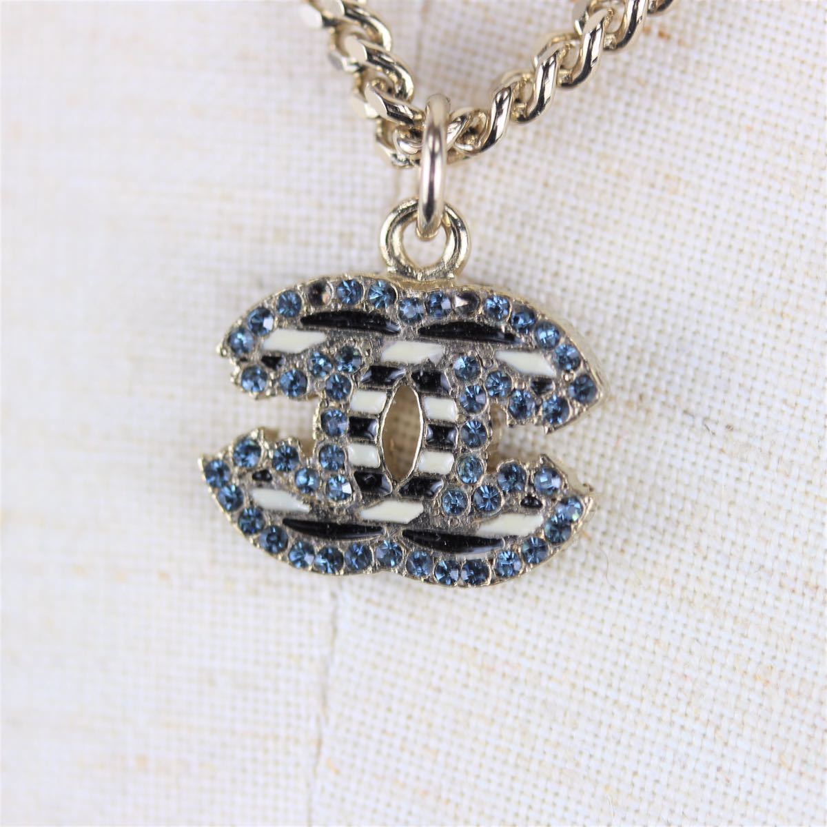 CHANEL 06? COCO MARC CLEAR STONE NECKRACE MADE IN FRANCE/シャネル