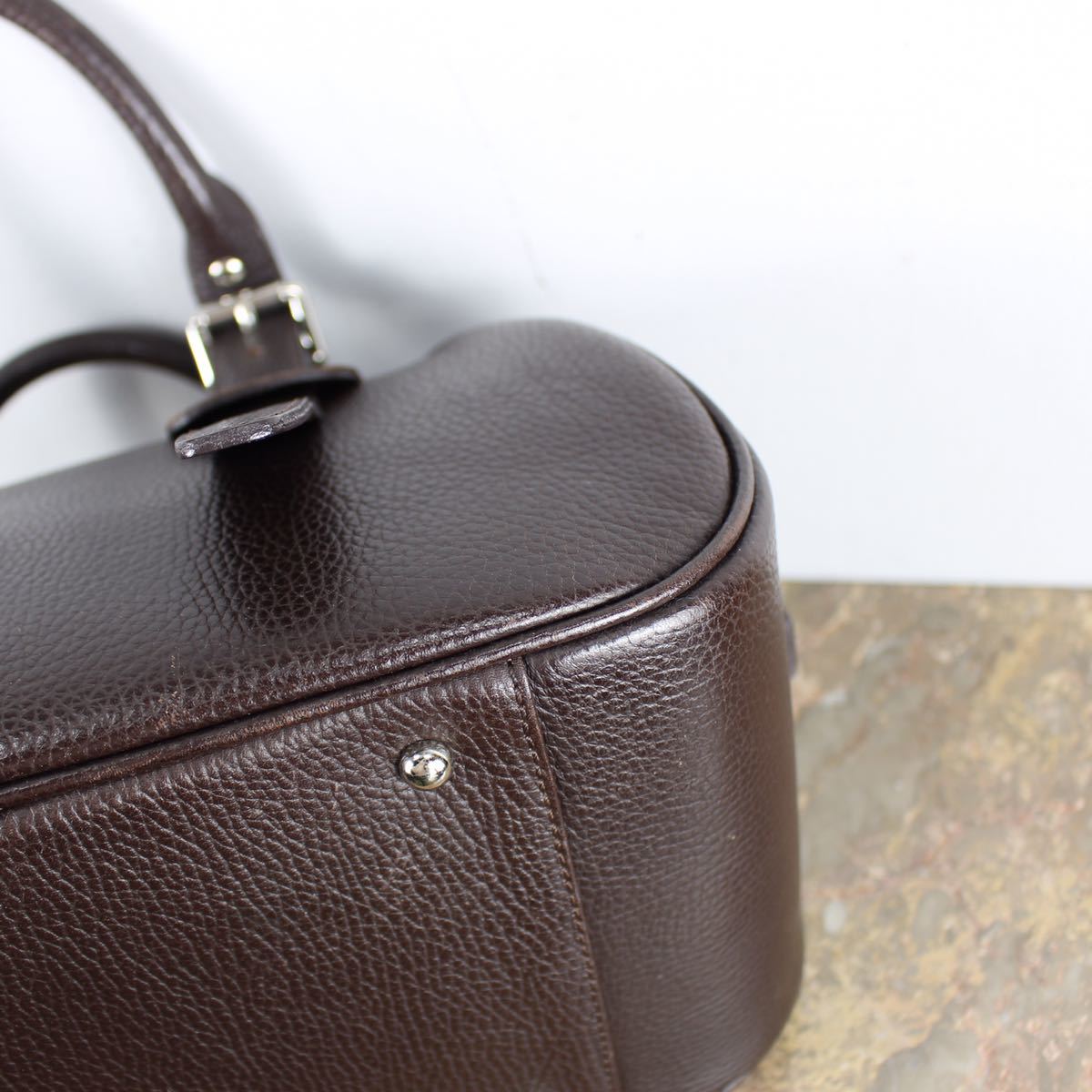 限定でセール価格とします BURBERRY バーバリーロンドンレザー