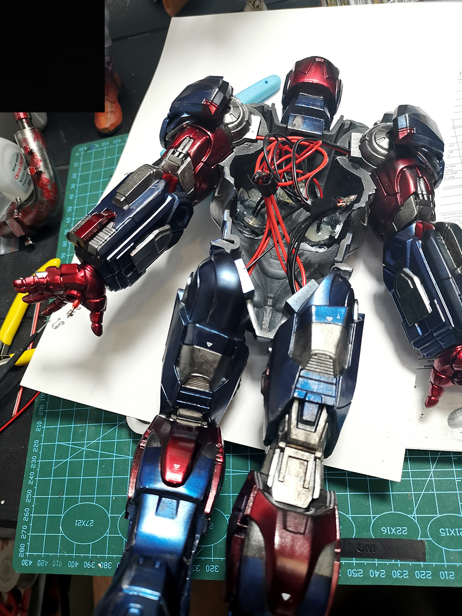 1/6 アイアンマンワーマシンガレージキット(未組立未塗装)War 1/6 アイアンマンワーマシンガレージキット(未組立未塗装)War