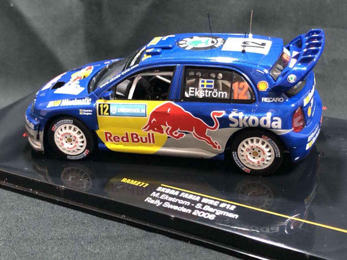 流行 ixo イクソ シュコダ ファビア WRC 06 ラリー スウェーデン ♯12 E.エクストロム S.バー 1 43スケール