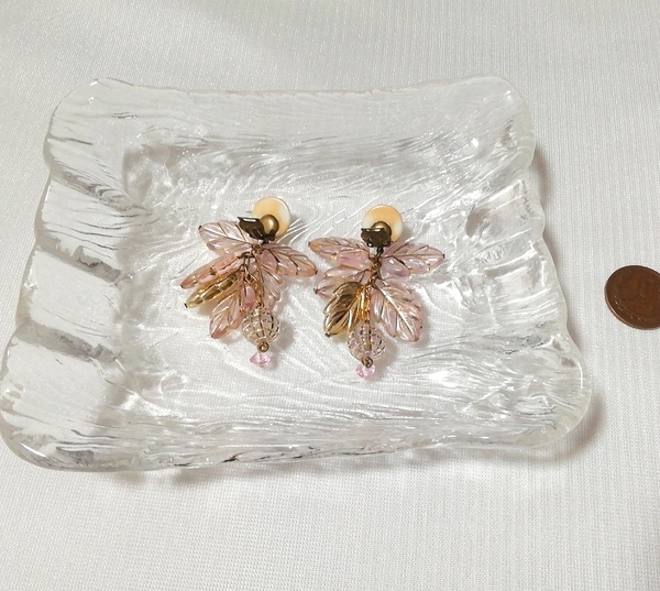  pink tea flower plant leaf earrings / jewelry accessory /. ornament Pink brown flower plant leaf earrings / jewelry accessories