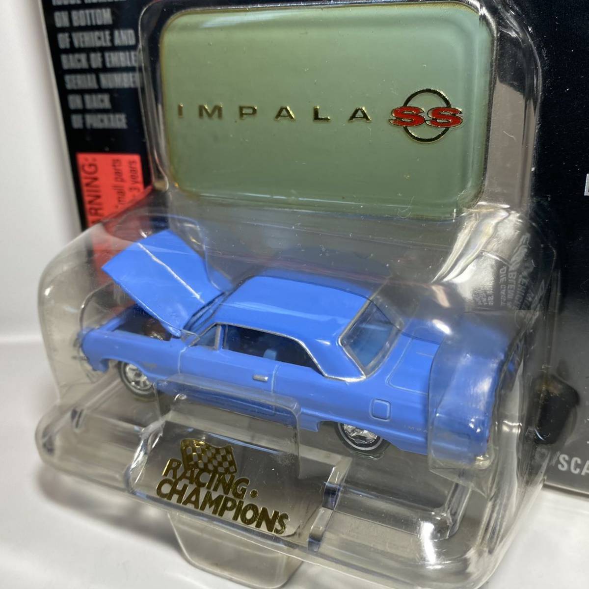 RACING CHAMPIONS 1/64 1964 CHEVY IMPARA SS Chevy Impala выгорел цвет 