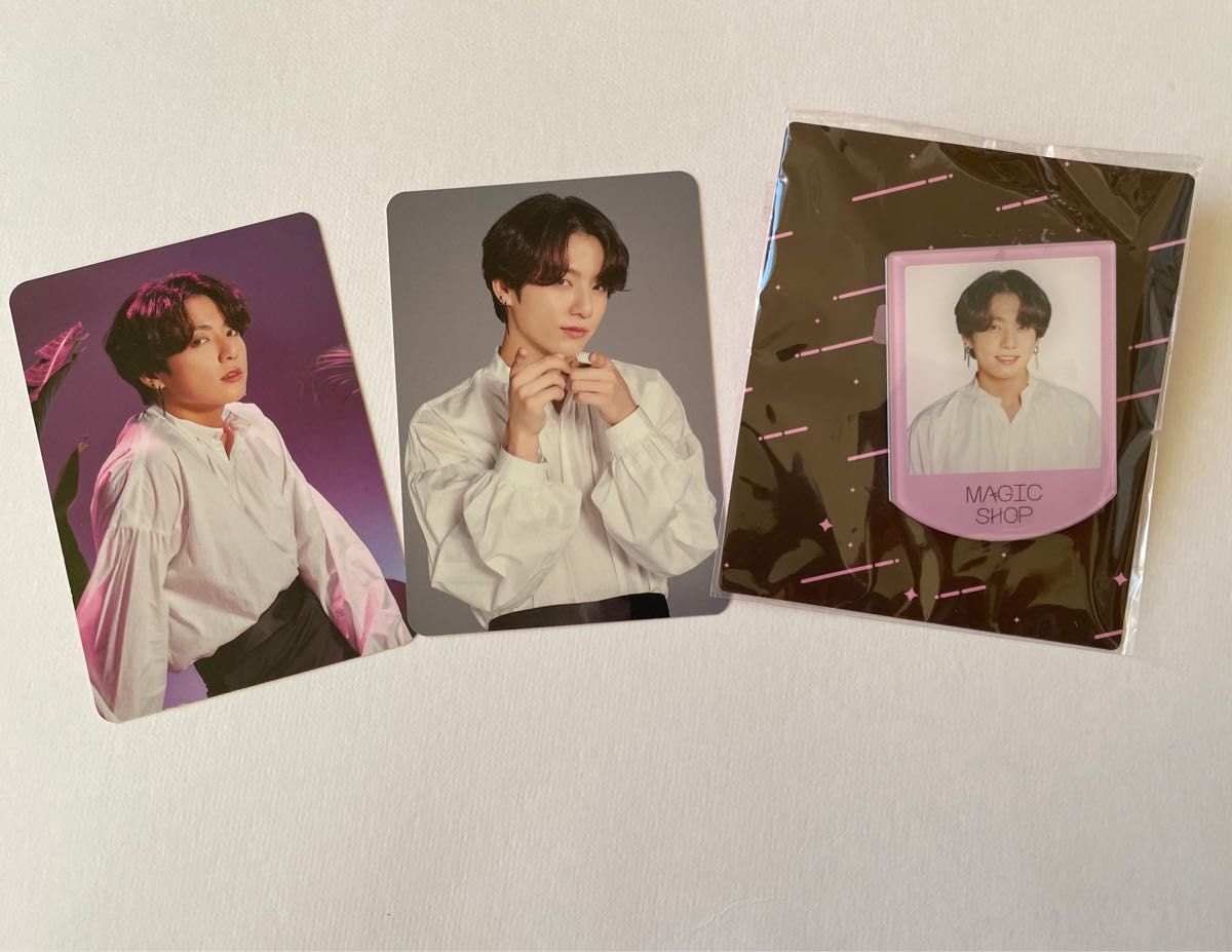 BTS ジョングク MAGIC SHOP アクリルバッジ 公式 ミニフォト トレカ