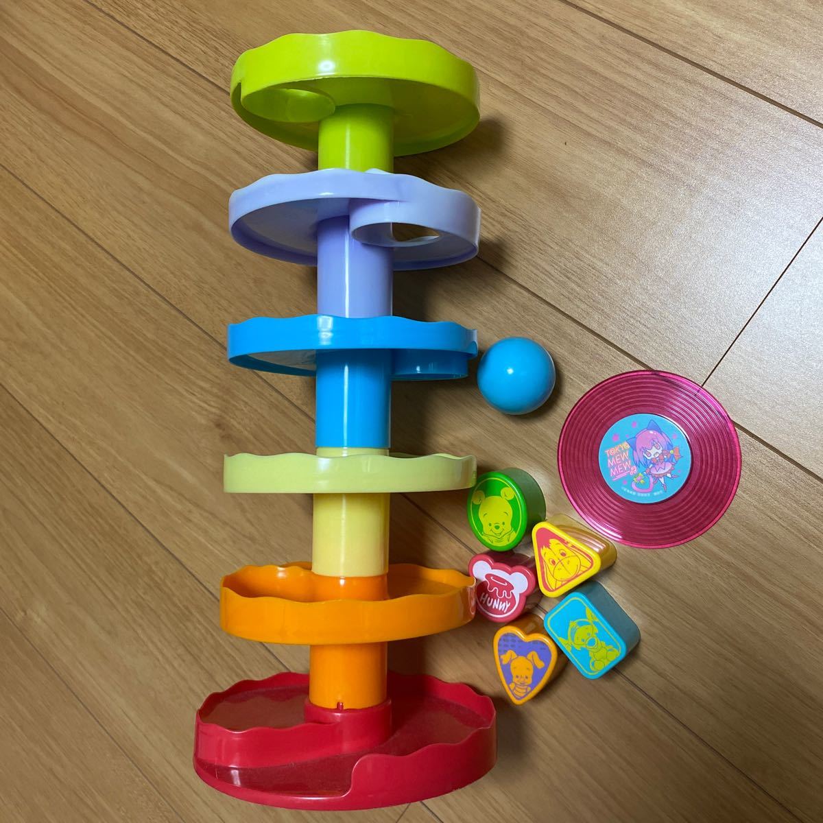 Paypayフリマ おもちゃ コロコロボールおとし