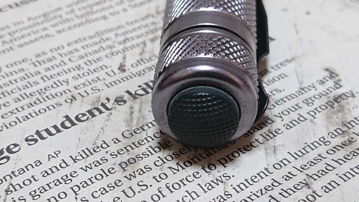 極初期ロゴ!SUREFIRE E1 Executive Elite SG サテングレー 極初期ロゴ!SUREFIRE E1 Executive Elite SG サテングレー