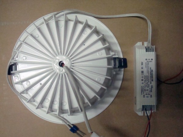 LED ダウンライト 21個 LED 2個セット 昼白色 LED機器用電源ユニット25W付き LED Power Supply 100V 240V 点灯確認済み 中古品 即決_画像9