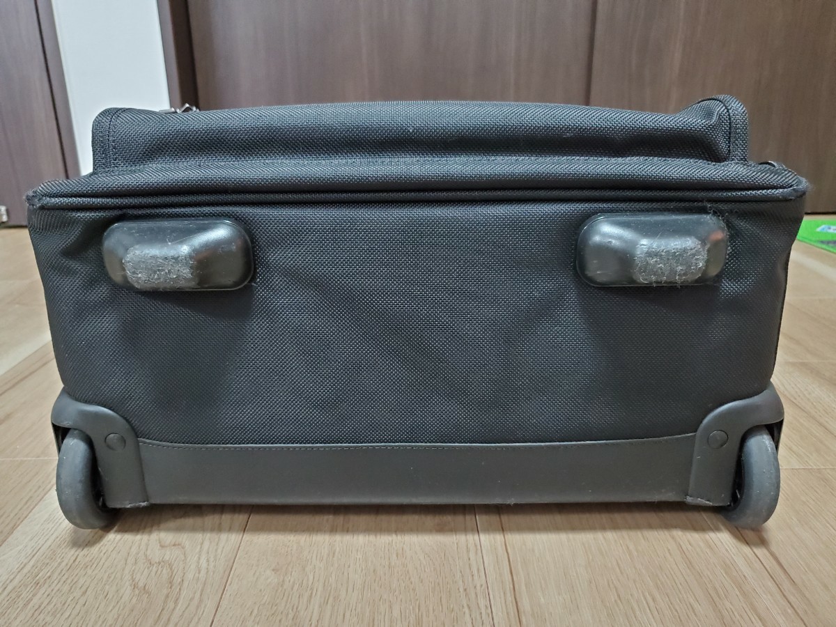 【廃盤品】TUMI ビジネスキャリー 22051D4