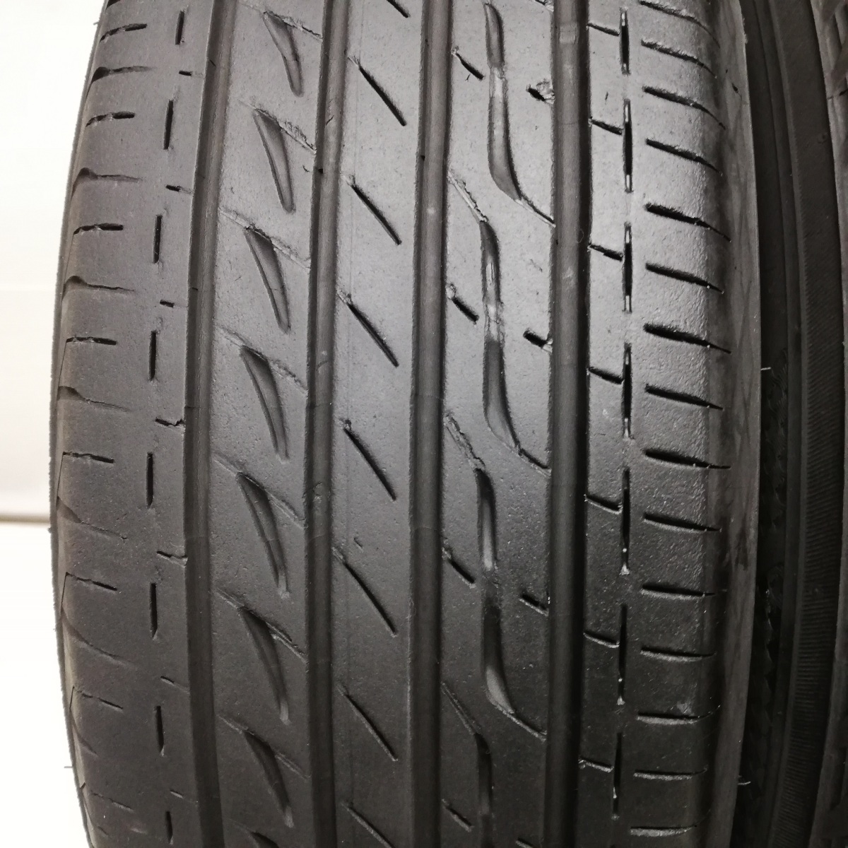 185/70R14 ブリヂストン REGNO GR-XI 2018年製 70％ 2本 カローラ イプサム カローラフィールダー ノーマルタイヤ 185/70-14_画像6