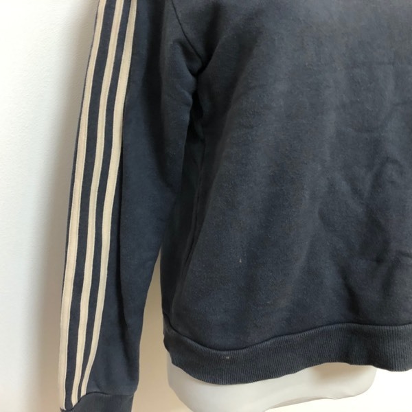 N463□adidasグレー系 スウェット　綿100% S_画像3