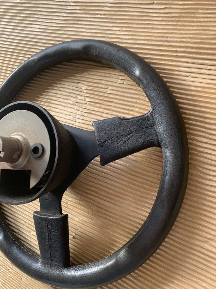  Momo "Momo" steering wheel MOMO horn button 