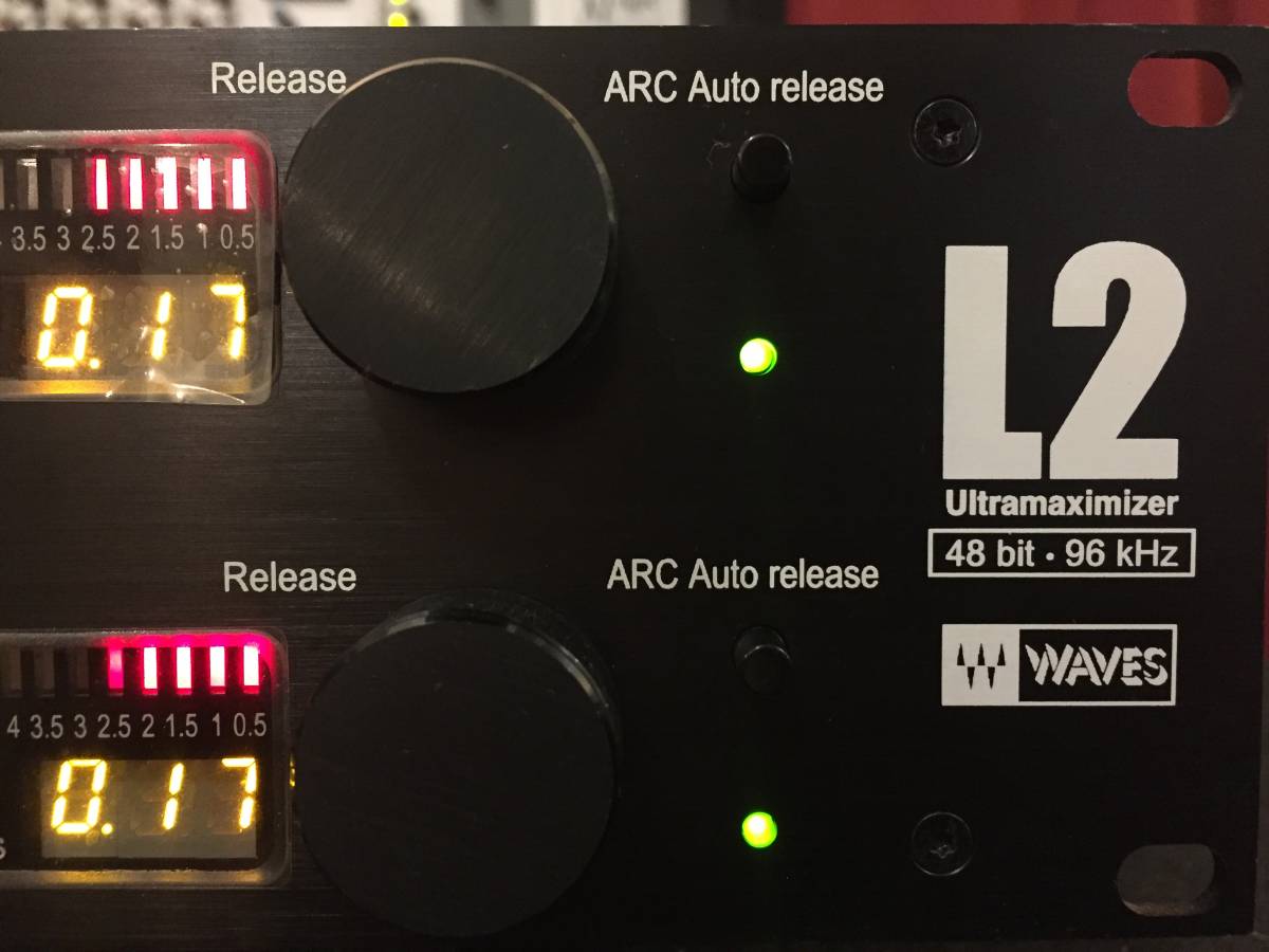 極美品 ★ L2 WAVES -ToneFlake Custom. - Ultra maximizer 実機 良音　NEVE マルチバンド コンプ API SSL WAVES COMP 1176 1178 LA2A UREI_画像2