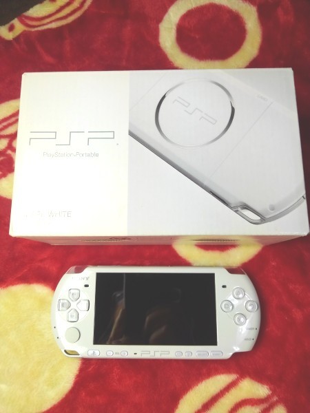 PSP PSP-3000　PSP本体