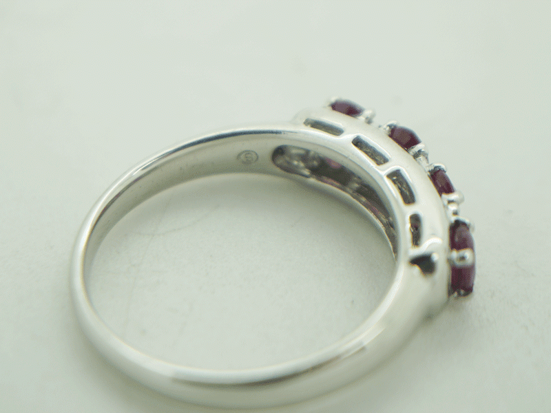 PT900 天然 ルビー ダイヤモンド リング R0.95ct D0.05ct #11号 鑑別