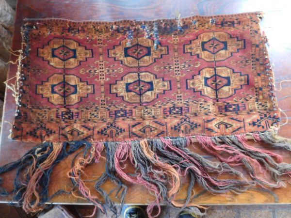 TURKMENISTAN トルクメニスタンE 72(90フリンジ含む)x33cm サドルバッグ部族　織物　アーチコレクション会社資料　絨毯　キリム　ウール毛