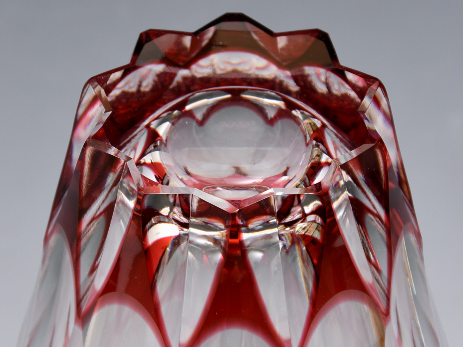 最大15％セット割 ヤフオク! - 銀座和光 WAKO（造）色着せ切子花瓶 クリスタル... 新品高品質