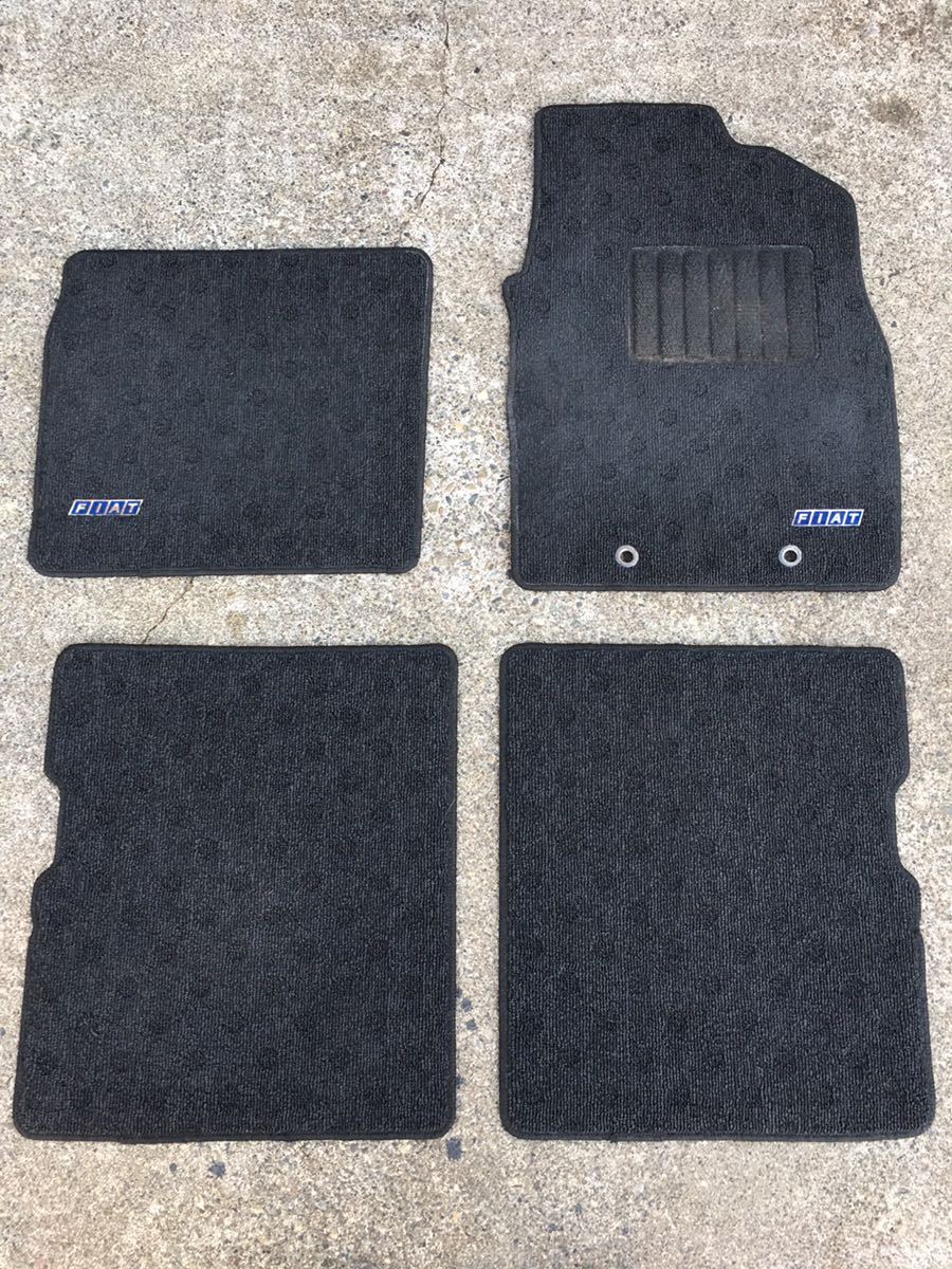 [ used ]FIAT Fiat New Panda 16912 188A4 right steering wheel original floor mat set 