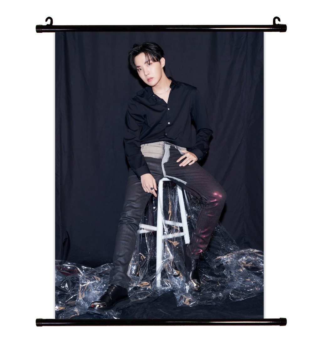 BTS 防弾少年団 J-HOPE チョン・ホソク グッズ タベストリー 布ポスター　約41ｃｍ×57ｃｍ (C)_画像1