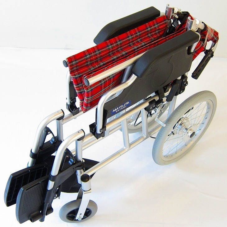 車椅子 介護用 介助式 軽量 折り畳み 多機能　 跳ね上げ式　スイングアウト　送料無料　カドクラ KADOKURA ビスケット レッド B601-AKR_画像5