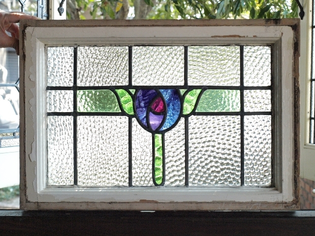 アンティークステンドグラス12248-1 パープルのバラの花 英国 イギリス 窓 ドア 建具に