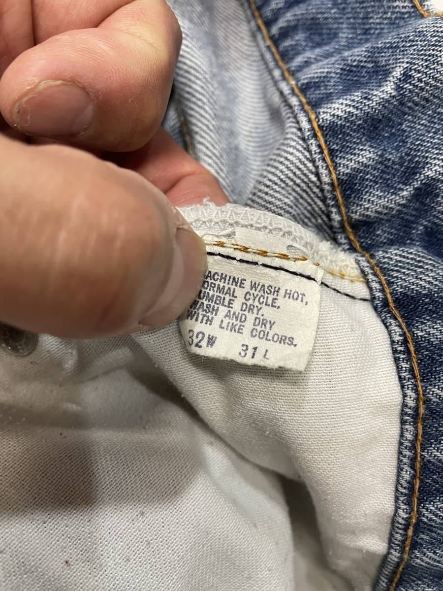 古着 1827 W32 デニム パンツ ビンテージ 80 70 60 USA vintage リーバイス Levi's ジーンズ 517 オレンジ ダメージ ヒゲ _画像6