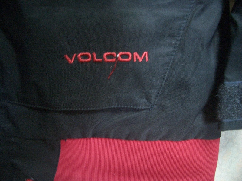 送料込 VOLCOM ボルコム 上下セット サイズS USED グリーン 送料込 VOLCOM ボルコム 上下セット サイズS USED グリーン